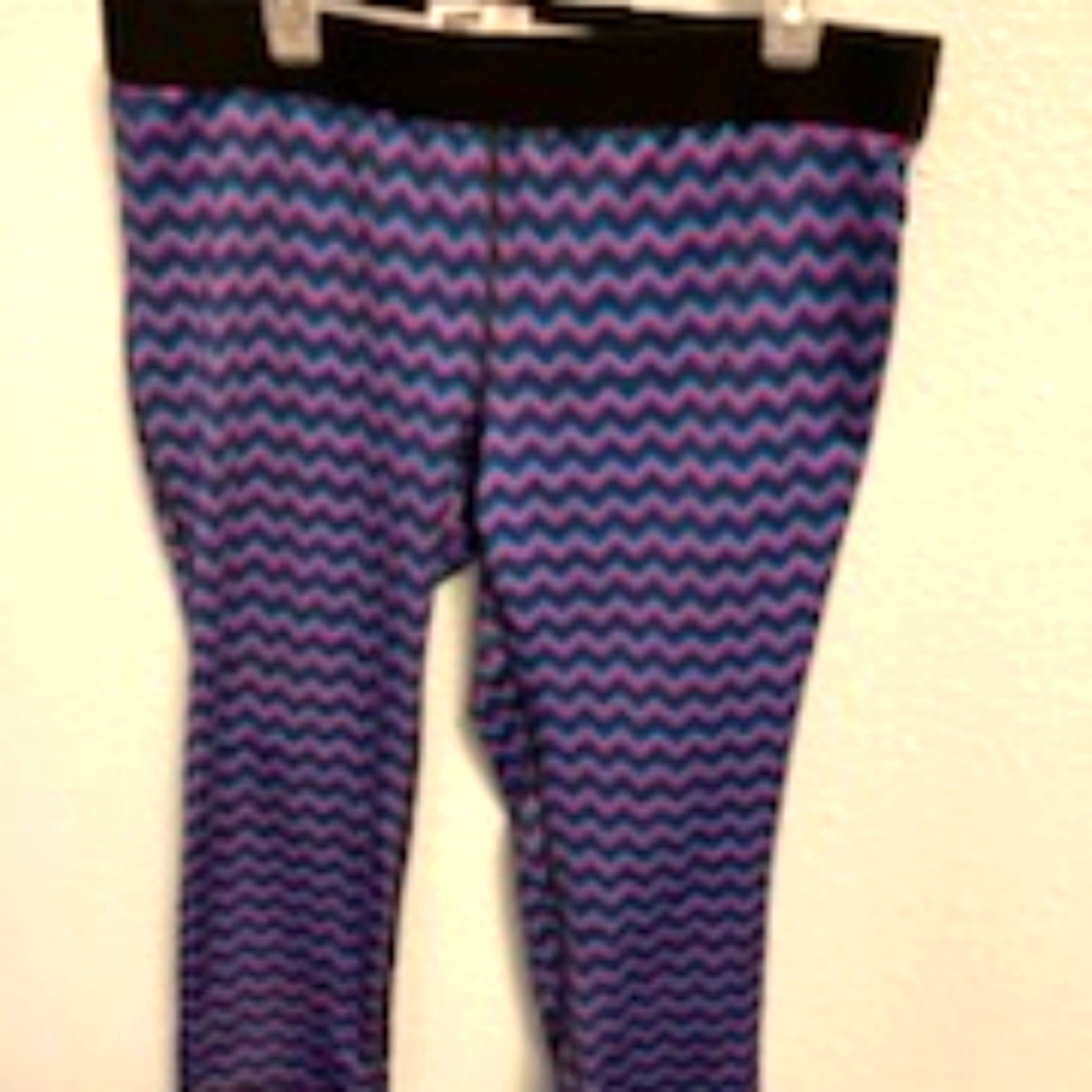 Woman's sz L soffeDri low rise leggings